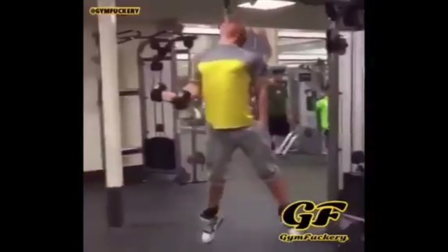 'GYM FAILS - 2018  GYM FAIL GYM IDIOTS GYM FUNNY VIDEOS'