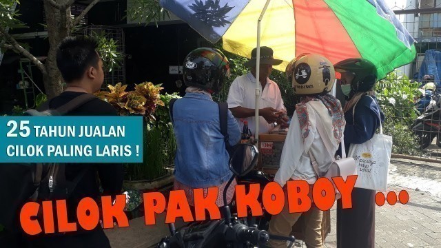 'CILOK PAK KOBOY, Jajanan Pinggir Jalan di Kota Malang | Street Food | MAKANAN LEGENDARIS MALANG'