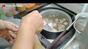 'Bakso Malang Jl. Siliwangi - Sukasari / Bogor. Indonesian Street Food.'