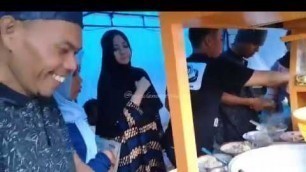 'Malang Street Food | Baru Buka Langsung Habis, Ramainya Soto Ayam Lamongan Pak Bambang'