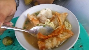 'WAJIB MAMPIR, BAKSO MALANG TERSEDAP DAN MURAH | PONTIANAK STREET FOOD'