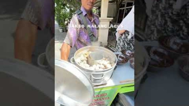 'Motorcycle bakso malang Best indonesian streetfood #shorts'