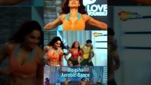 'Workout with Bipasha Basu|Aerobic Dance Exercise #goodhealth #shorts #bipashabasu #stayfit'