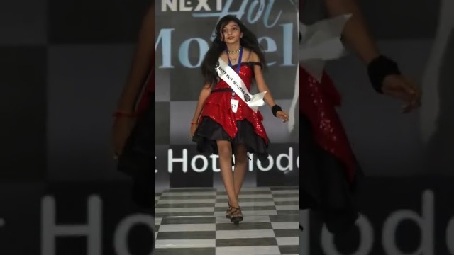 'Next hot models Fashion show Ramp Walkiral cute Girl Full detail | Title of gujaratCute girl'