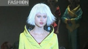 'KENZO Fall Winter 1996 1997 Paris - Fashion Channel'