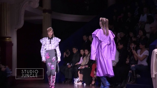 'DÉFILÉ KENZO - FASHION WEEK PARIS 2016'