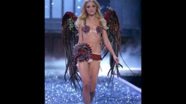 'Victoria\'s Secret Fashion Show 2006 - Highland Romance [AUDIO]'