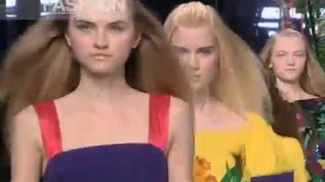 'Fashion Show \"Kenzo\" Spring Summer 2008 Pret a Porter Paris 3 of 3 by Fashion Channel'