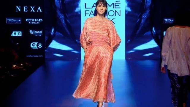 'Amrich | Spring/Summer 2018 | Sustainable Fashion | Lakme Fashion Week'