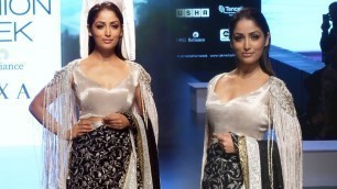 'Yami Gautam Walks The Ramp At Lakme Fashion Week 2018 | LFW 2018'