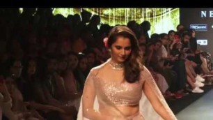 'Sania Mirza Walk on the Ramp at Lakme Fashion Week 2018'