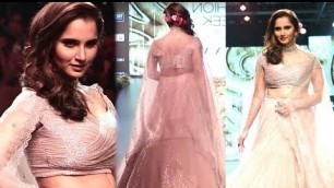 'Lakme Fashion Week 2018 - Sania MIrza Sizzles On Ramp'