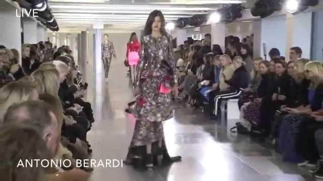 'Antonio Berardi | Fall Winter 2015/2016 Full Fashion Show | Exclusive'