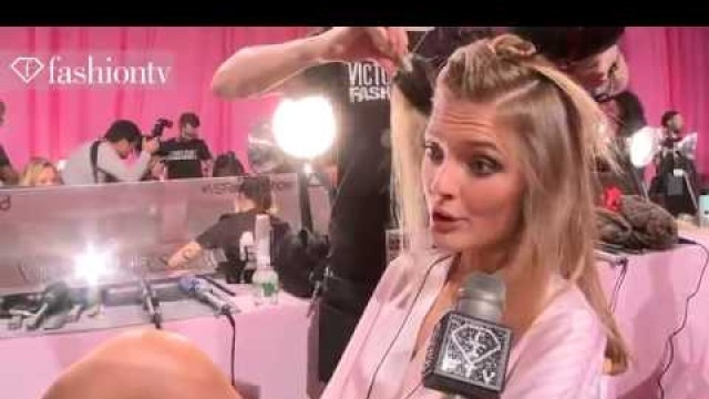 'Victoria\'s Secret Fashion Show 2013 2014 BACKSTAGE 2 ft Lindsey Ellingson   FashionTV'