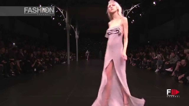 'SAINT LAURENT Spring Summer 2016 Full Show Paris by Fashion Channel'