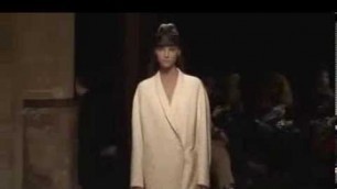 'Models cosy up in warm winter coats on Hermes catwalk'