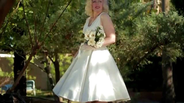 '1950s Style Ivory Sateen Full Skirt Wedding Dress'