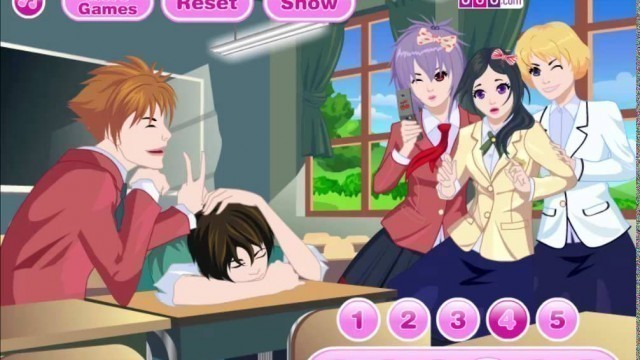 'School Buddies - Anime Dress Up Game'