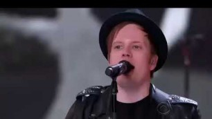 'Fall out Boy   The Pheonix Victoria\'s Secret Fashion Show 2013'