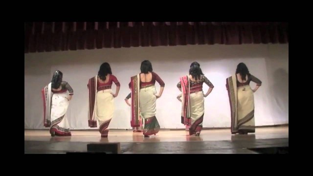 'VIDYARANYA KANNADA KOOTA: YUGADI 2011: eradu kanasu; fashion show'