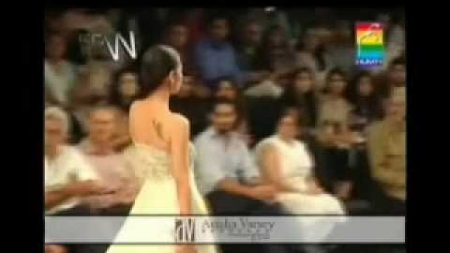 'Aeisha varsey Fashion Pakistan Week'