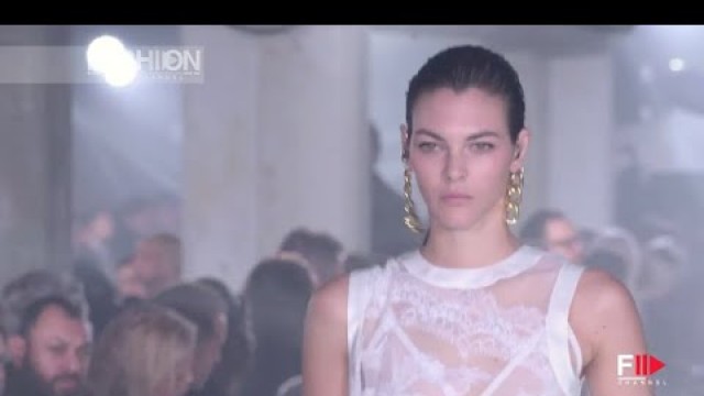 'SACAI Fall 2020 Highlights Paris - Fashion Channel'