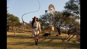 'Asian Cowgirl by Cissia Schippers Photographer'