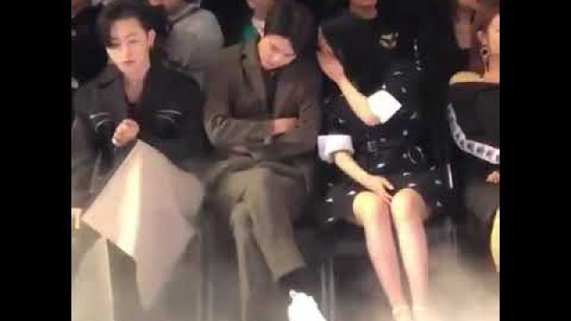 'Sehun Mina moment at seoul fashion week'