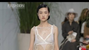 'LOEWE Highlights Spring Summer 2020 Paris - Fashion Channel'