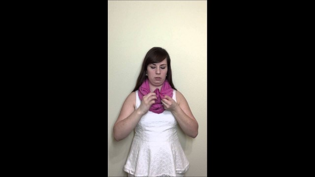 '\"The Cowgirl\" - How to style your Bow Button Scarf. Step-by-Step video.'